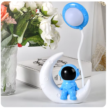 Luminária Astronauta Led USB Recarregável